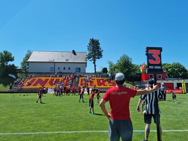 So lief das erste Flag Football Turnier am Invaders Field 