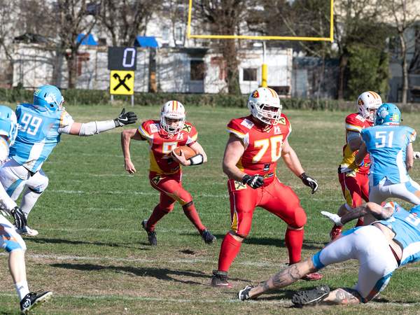 Erstes Heimspiel der Saison am 6. April 