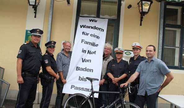 Wandern für eine Familie in Not