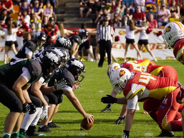 Invaders bezwingen abermals die Drachen