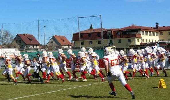 Saisonstart gegen die Carinthian Lions
